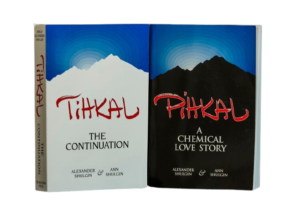 TihKAL and PihKAL